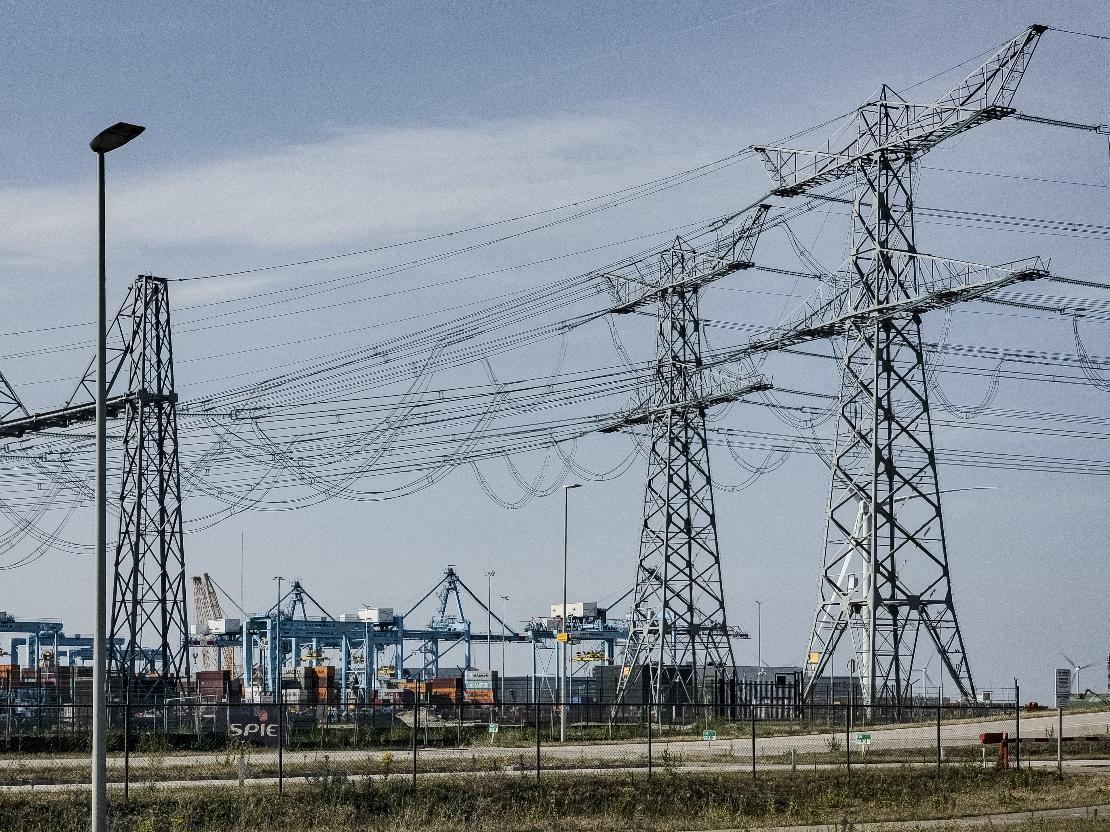 Raccordement 380 kV Pays-Bas — Rotterdam, Pays-Bas